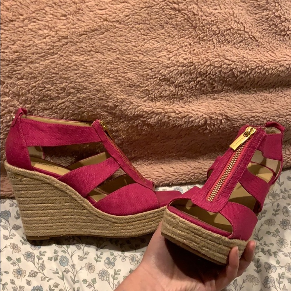 NEW Michael Kors Sandals